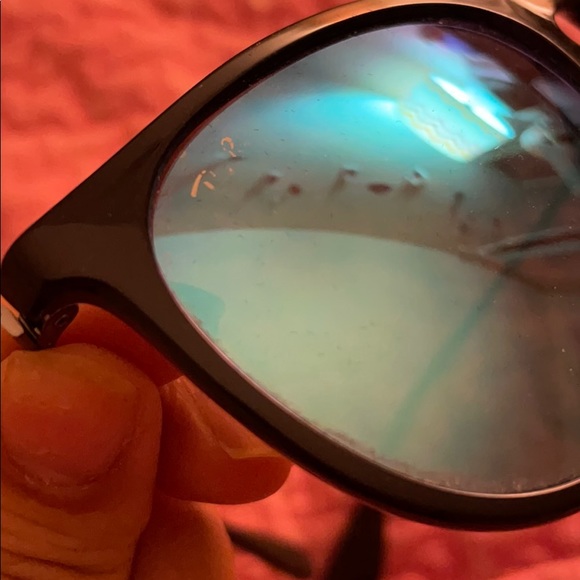 Blue reflective ray ban w/case - Picture 4 of 5